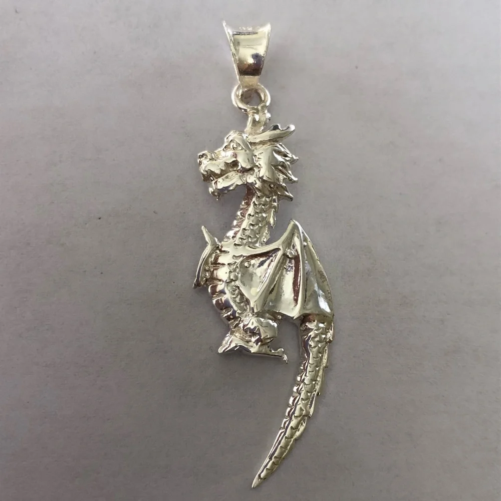 925 Silver dragon pendant Unisex